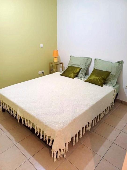 Appartement F2 Avec Piscine Saint-André Eksteriør bilde